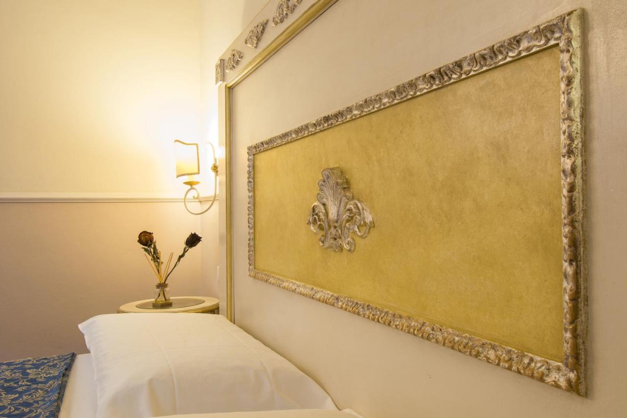 Bed and Breakfast Relais Tiffany Florencia Exterior foto