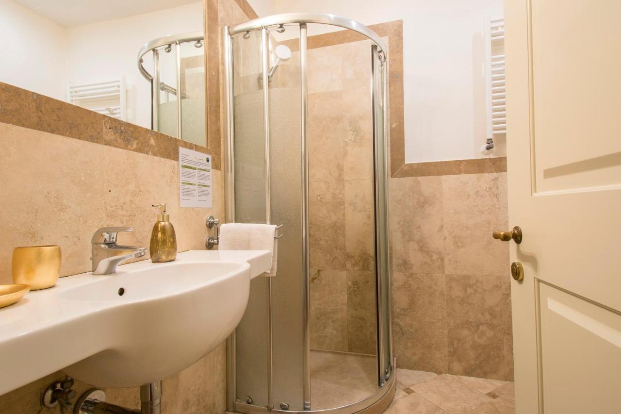 Bed and Breakfast Relais Tiffany Florencia Exterior foto