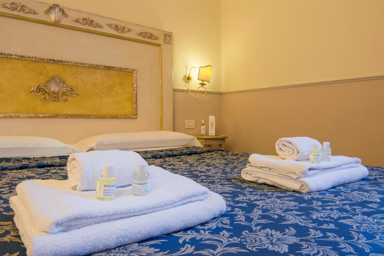 Bed and Breakfast Relais Tiffany Florencia Exterior foto
